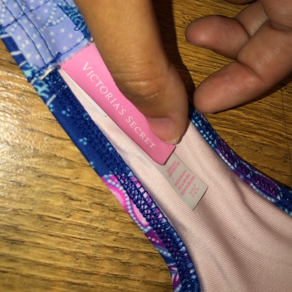 Victoria secret bikini top - Picture 3 of 3